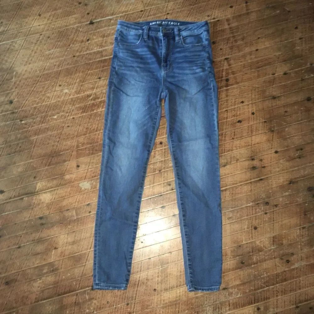 American Eagle super high rise jeggings, size 2